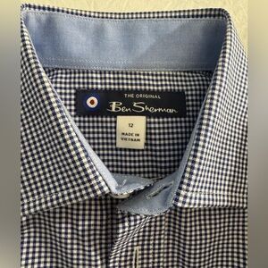 2 Ben Sherman long sleeve shirts for boys size 12 
EUC